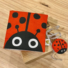 Carica l'immagine nel visualizzatore di Gallery, Pannello La storia della coccinella